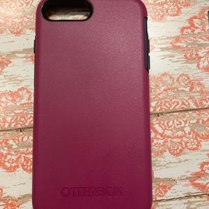 Otterbox iPhone 8 Plus case.